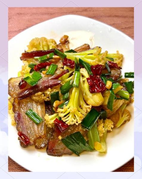 花菜炒腊肉的做法
