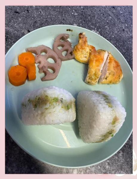 如何做20个月的宝宝饭呢?