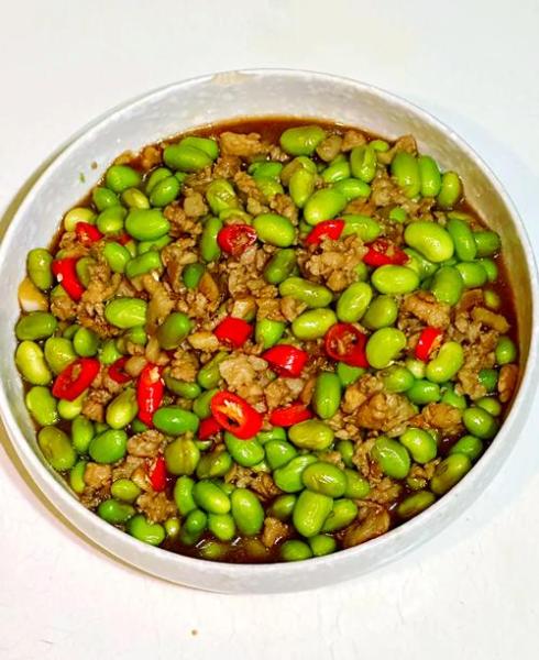 毛豆粒炒什么好吃