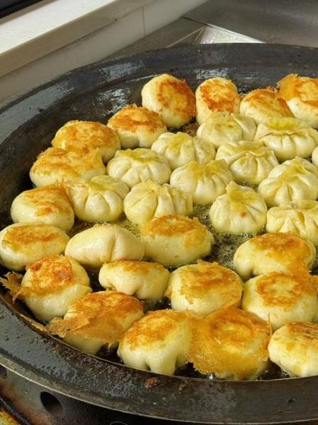 牛肉煎包的做法
