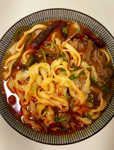 牛肉烩面有哪些具体的做法?