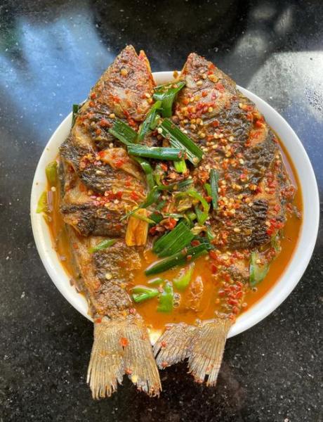 红烧鲫鱼一般的做法