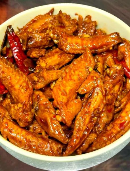 麻辣鸡翅香锅做法大全